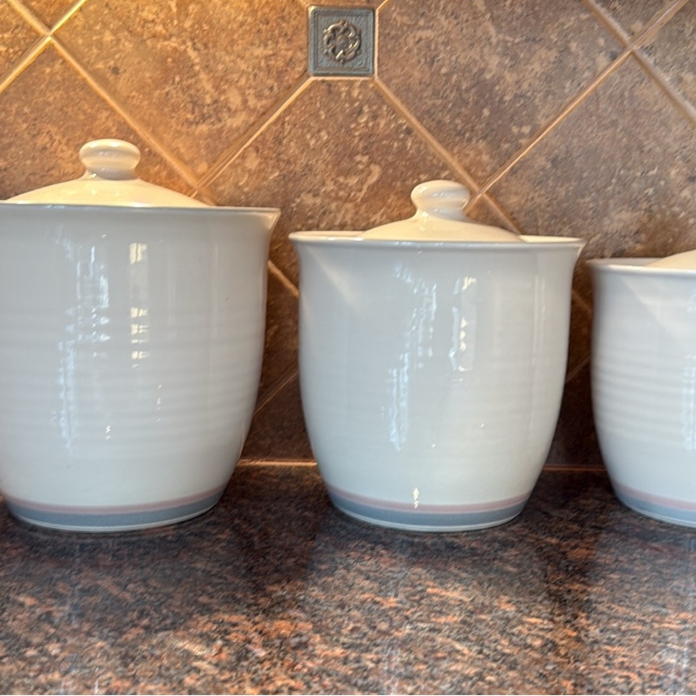 Pfaltzgraff White Ceramic Canister Set